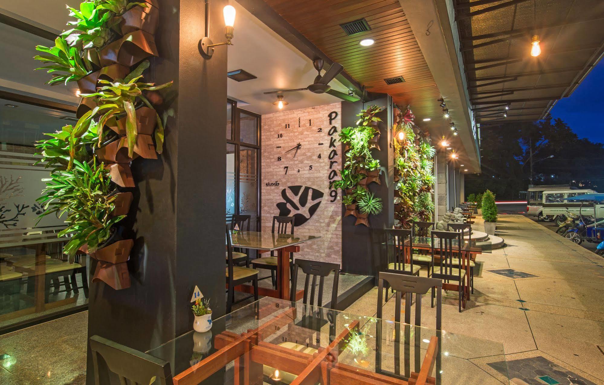 Amity Poshtel Hostel Krabi Bagian luar foto