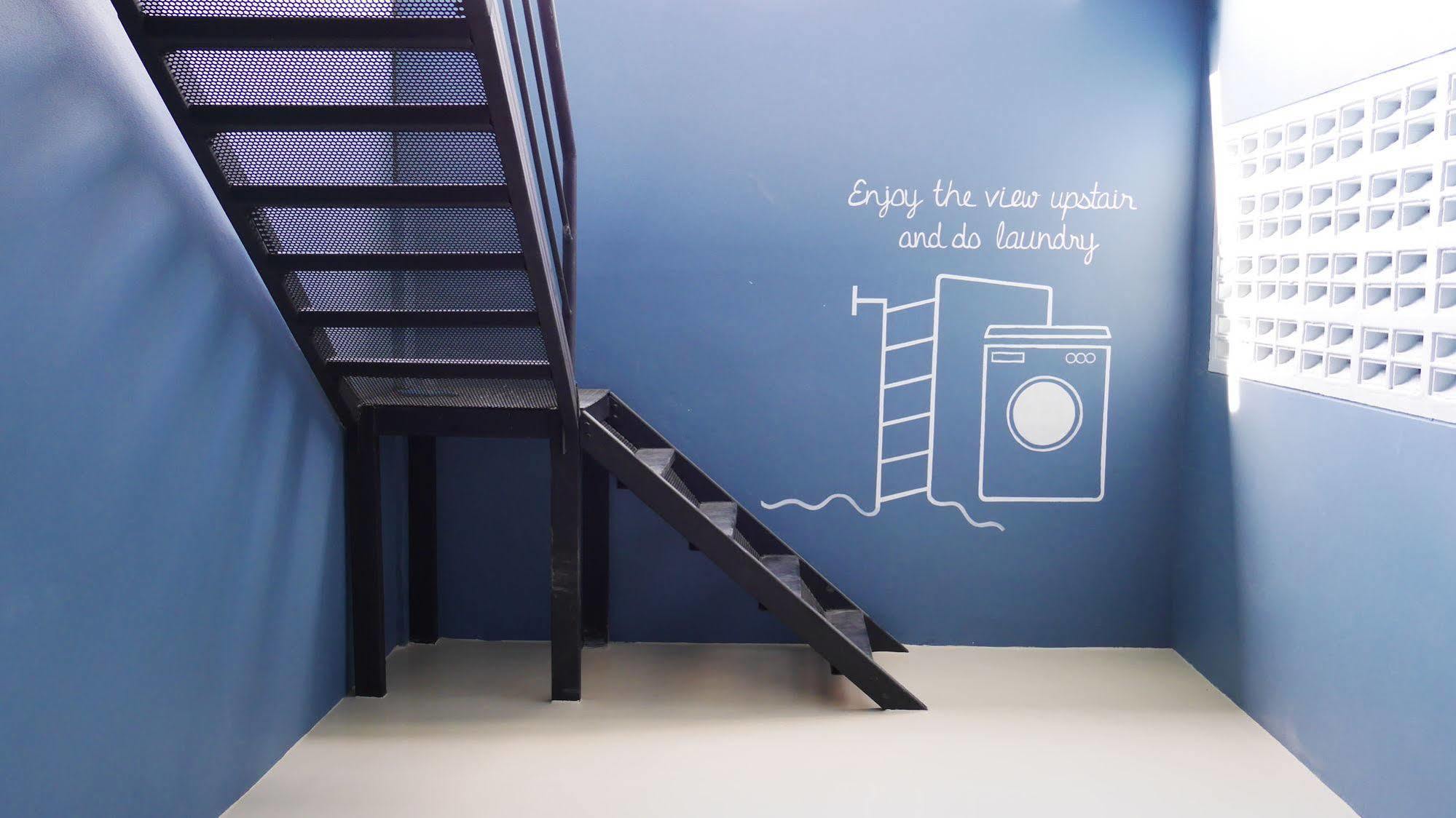 Amity Poshtel Hostel Krabi Bagian luar foto